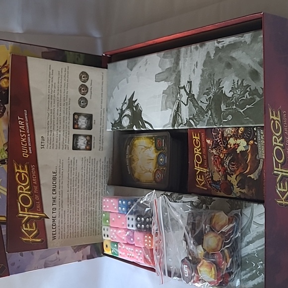 KeyForge Call of the Archons Starter Set - Picture 4 of 4